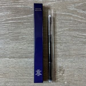 Kevyn Aucoin Duet Concealer Brush